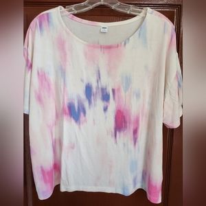 Old Navy short-sleeved, pale tie-dyed, stretchy tee shirt, size XL